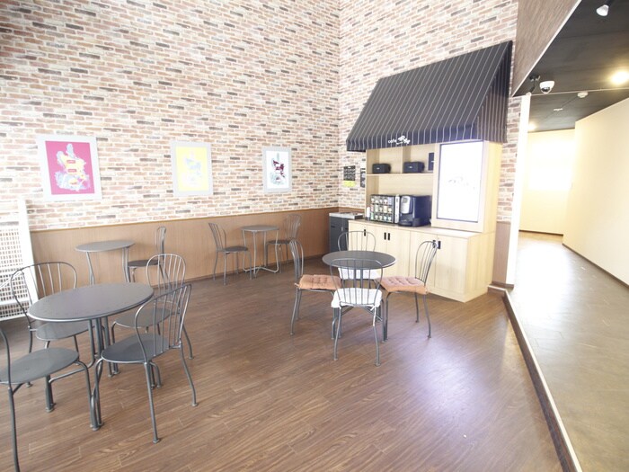 物件外観写真6　(建物設備)