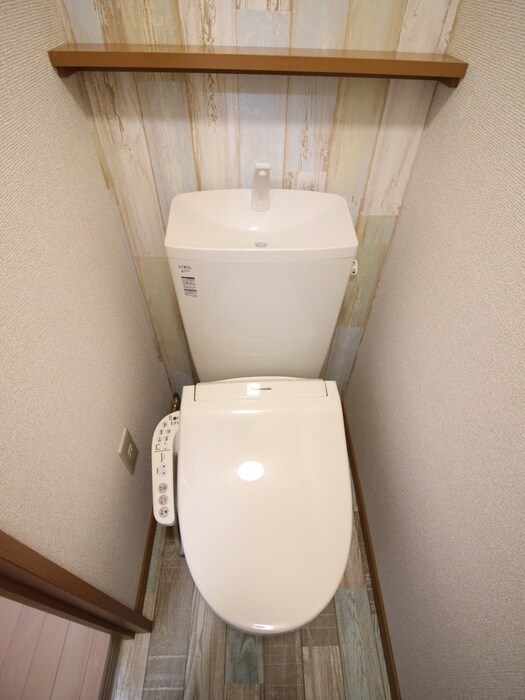 物件内観写真14　(トイレ)