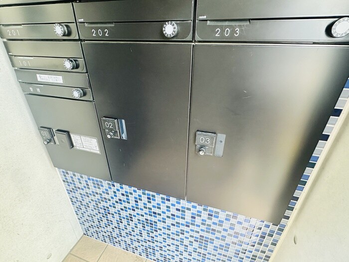 物件外観写真4　(建物設備)