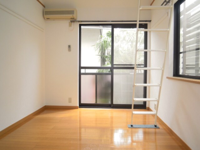 ハイムプリマヴェーラA棟のベランダ・バルコニー