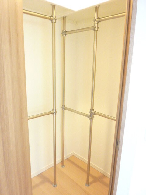 物件内観写真11　(収納)