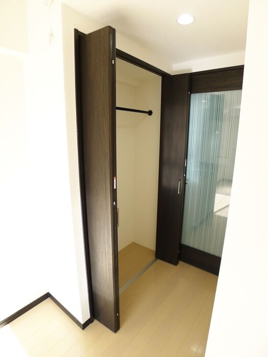 物件内観写真11　(収納)