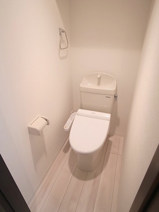 物件内観写真11　(トイレ)