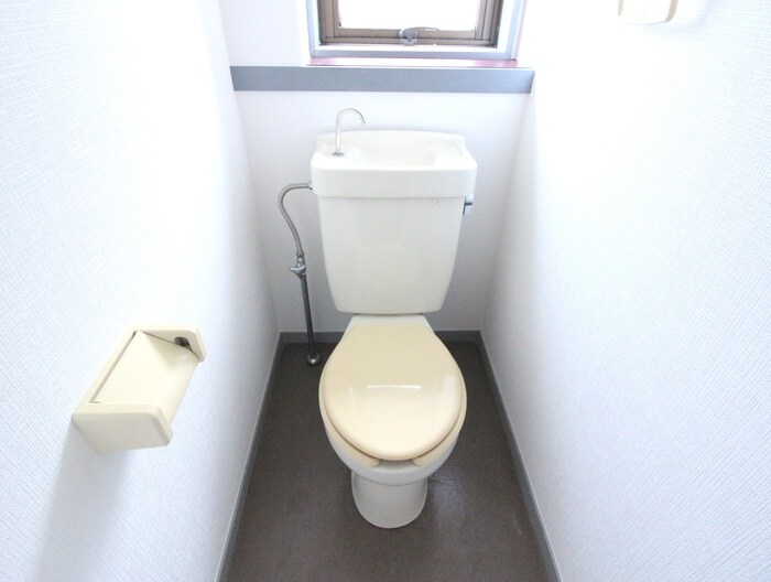 物件内観写真11　(トイレ)