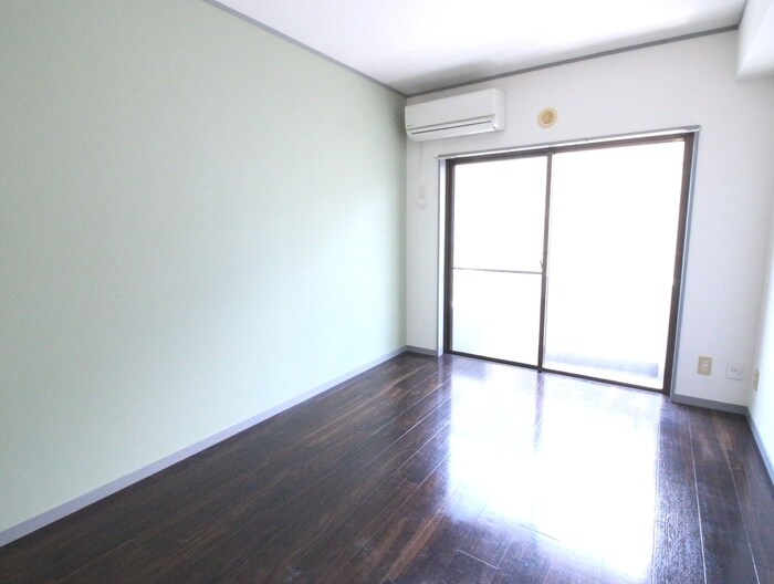 物件内観写真16　(居室)