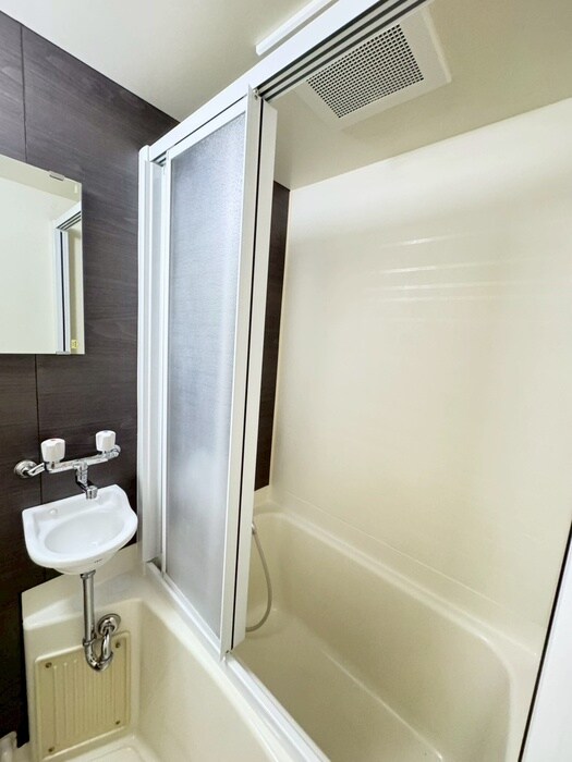 物件内観写真9　(バス／シャワールーム等)