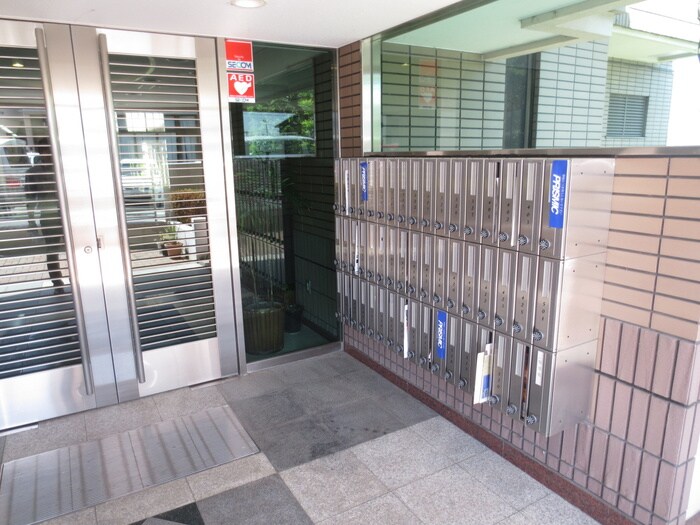 物件外観写真6　(建物設備)