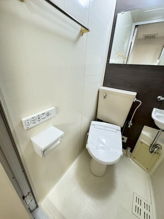 物件内観写真10　(トイレ)