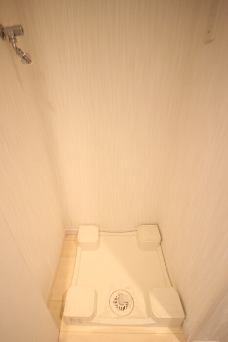 物件内観写真22　(洗濯機置場)