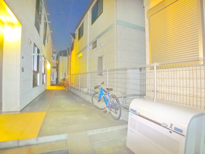 物件外観写真4　(建物設備)