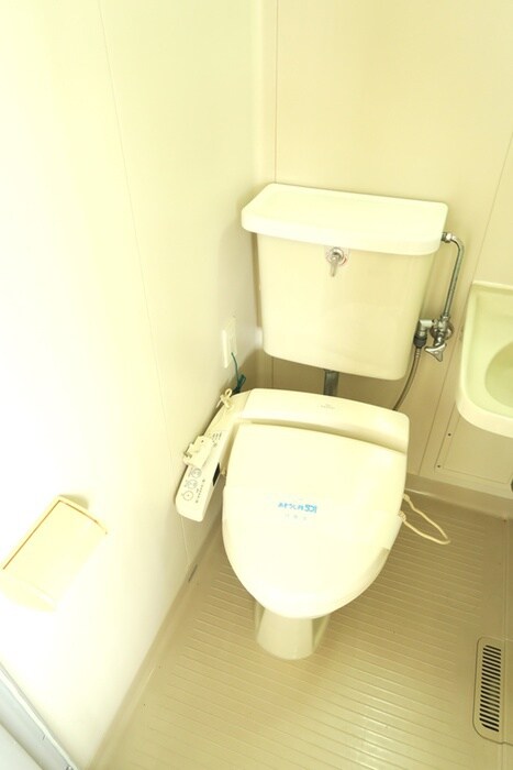 物件内観写真12　(トイレ)