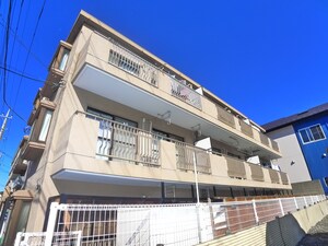 ハイツ松戸Ⅲ外観写真