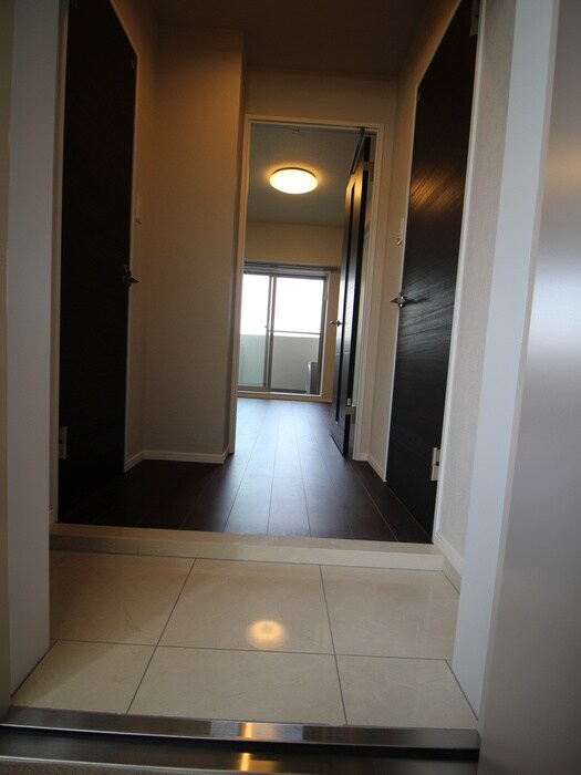 物件内観写真20　(玄関)