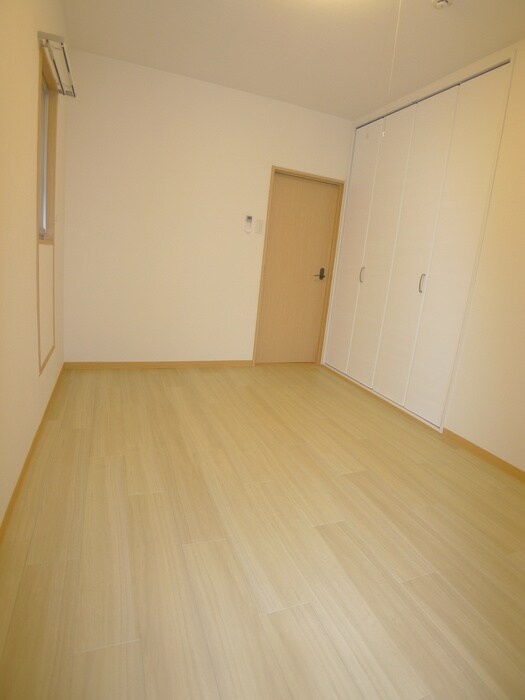 物件内観写真6　(内観写真)