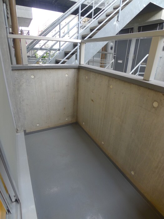 物件内観写真8　(ベランダ・バルコニー)