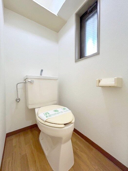 物件内観写真10　(トイレ)