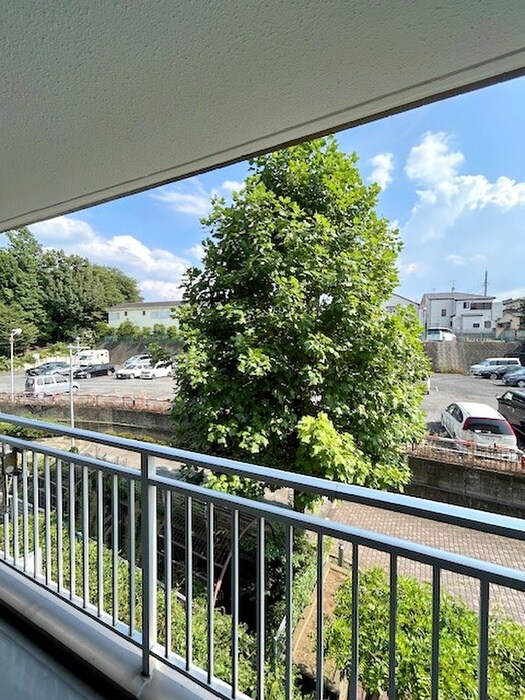 物件内観写真19　(室内からの展望)