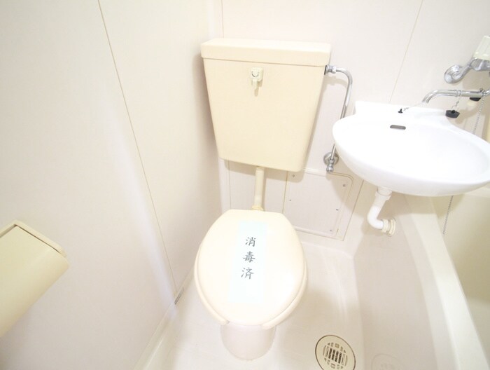 物件内観写真12　(トイレ)