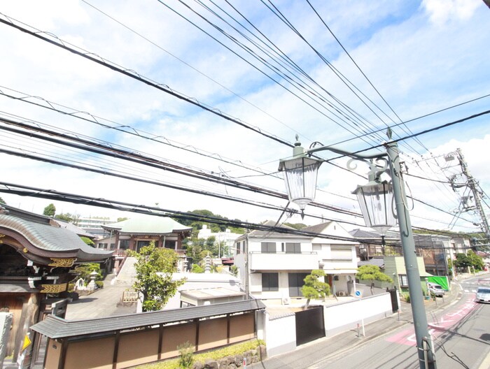 物件内観写真16　(室内からの展望)