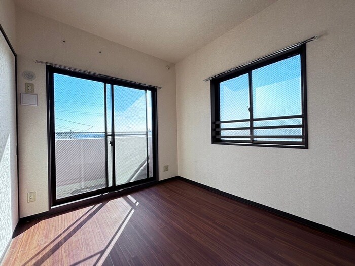 物件内観写真7　(居室)