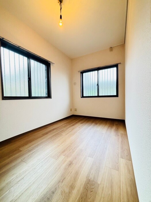 物件内観写真14　(居室)