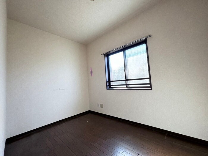 物件内観写真21　(居室)