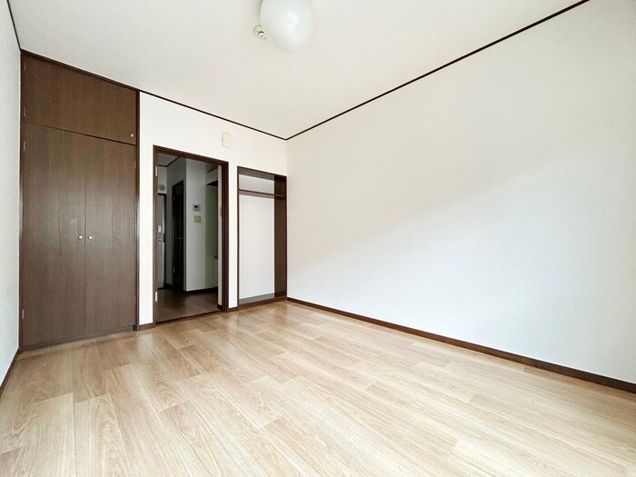 物件内観写真10　(居室)