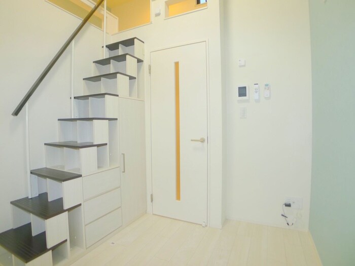 物件内観写真10　(居室)