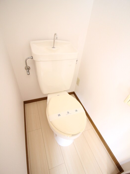 物件内観写真11　(トイレ)