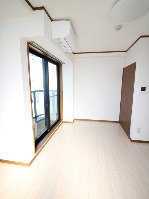 物件内観写真19　(居室)