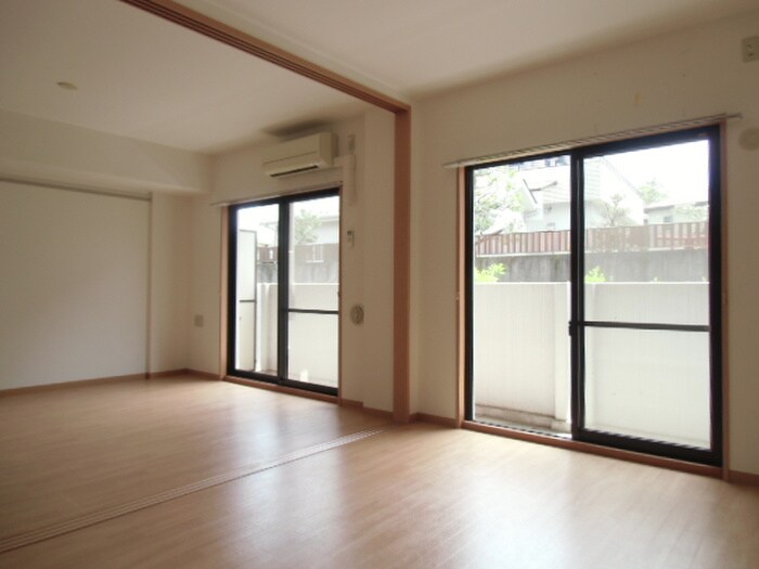 物件内観写真5　(居室)