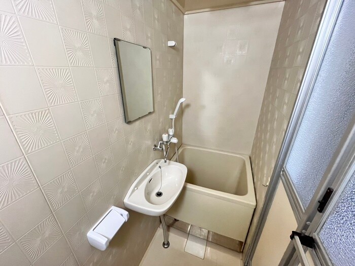 物件内観写真12　(バス／シャワールーム等)