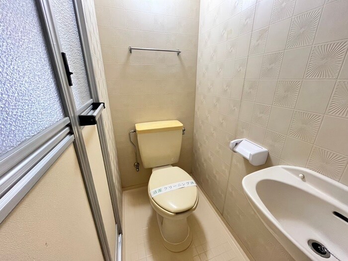 物件内観写真13　(トイレ)