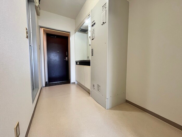 物件内観写真14　(玄関)