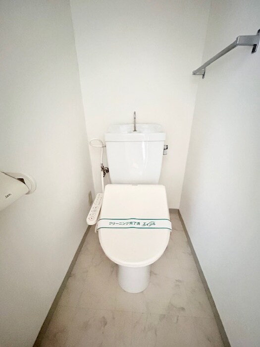 物件内観写真11　(トイレ)