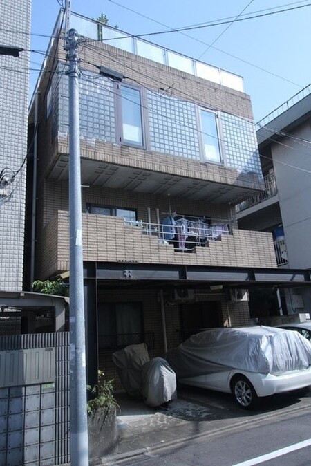 SHIN外観写真