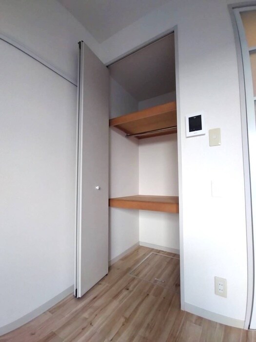 物件内観写真9　(収納)