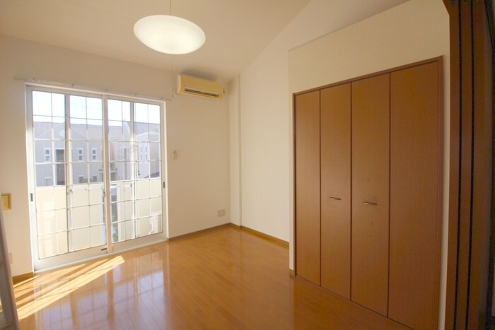 物件内観写真7　(居室)