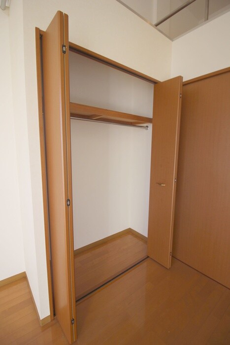 物件内観写真18　(収納)