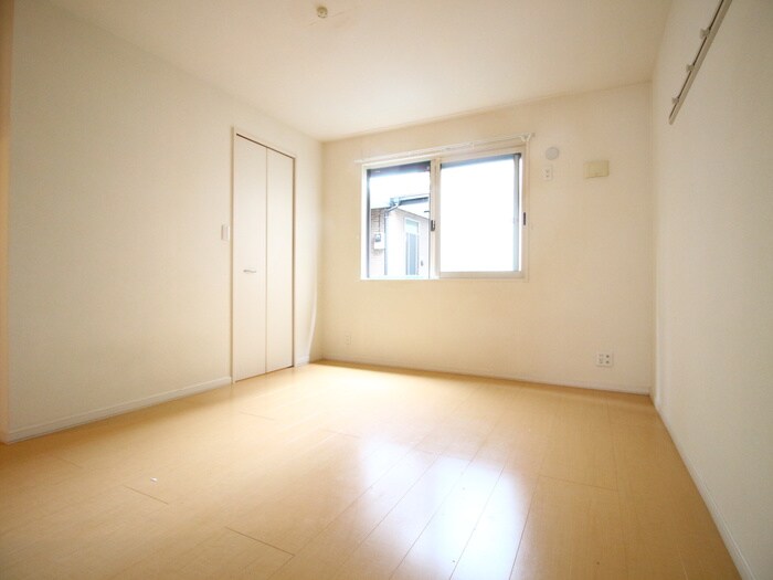 物件内観写真10　(居室)