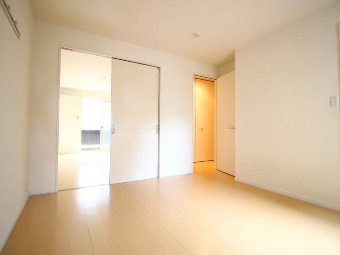 物件内観写真12　(居室)