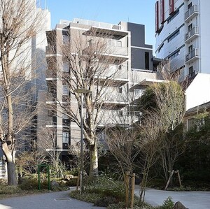 フィオ－レ外観写真