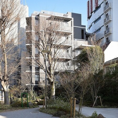 フィオ－レ外観写真