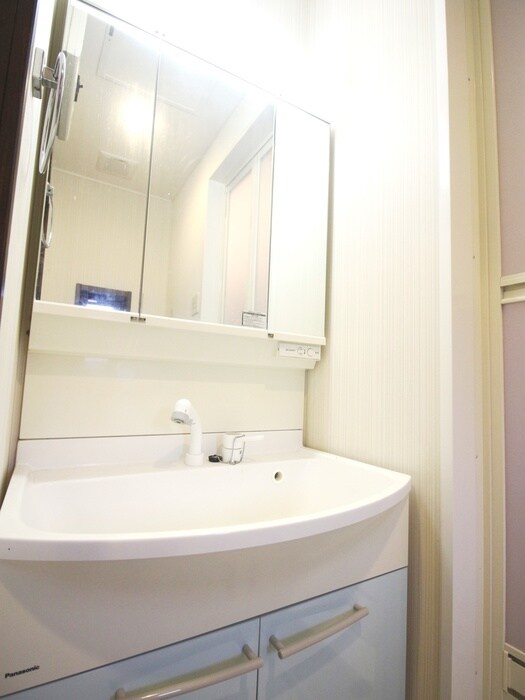 物件内観写真13　(洗面)