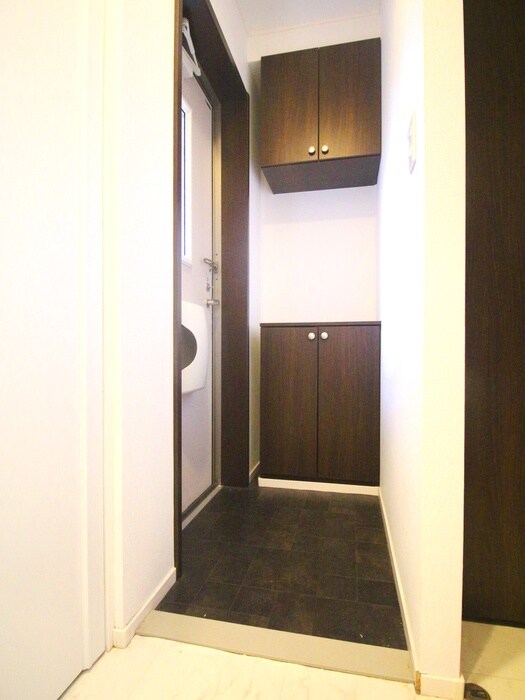 物件内観写真20　(玄関)