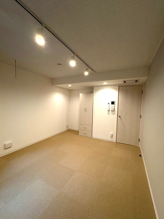 物件内観写真6　(居室)