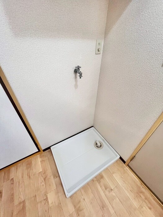 緑成館の洗濯機置場