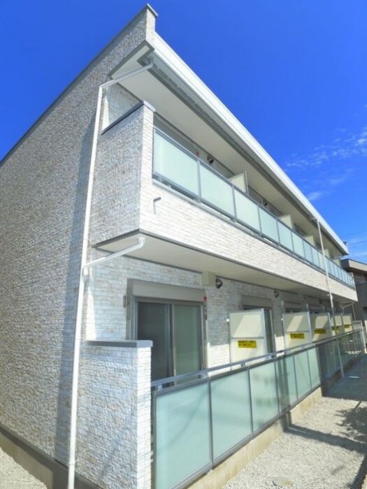 物件外観写真1　(外観写真)