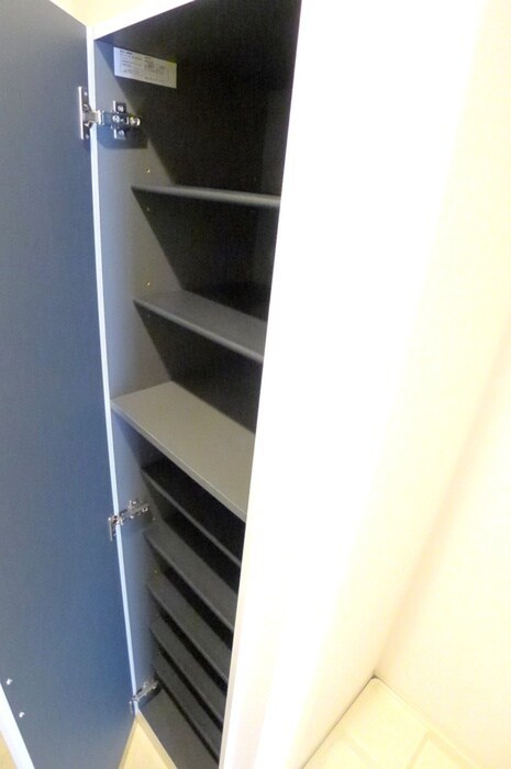 物件内観写真18　(靴箱)