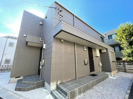 クレスト小日向外観写真